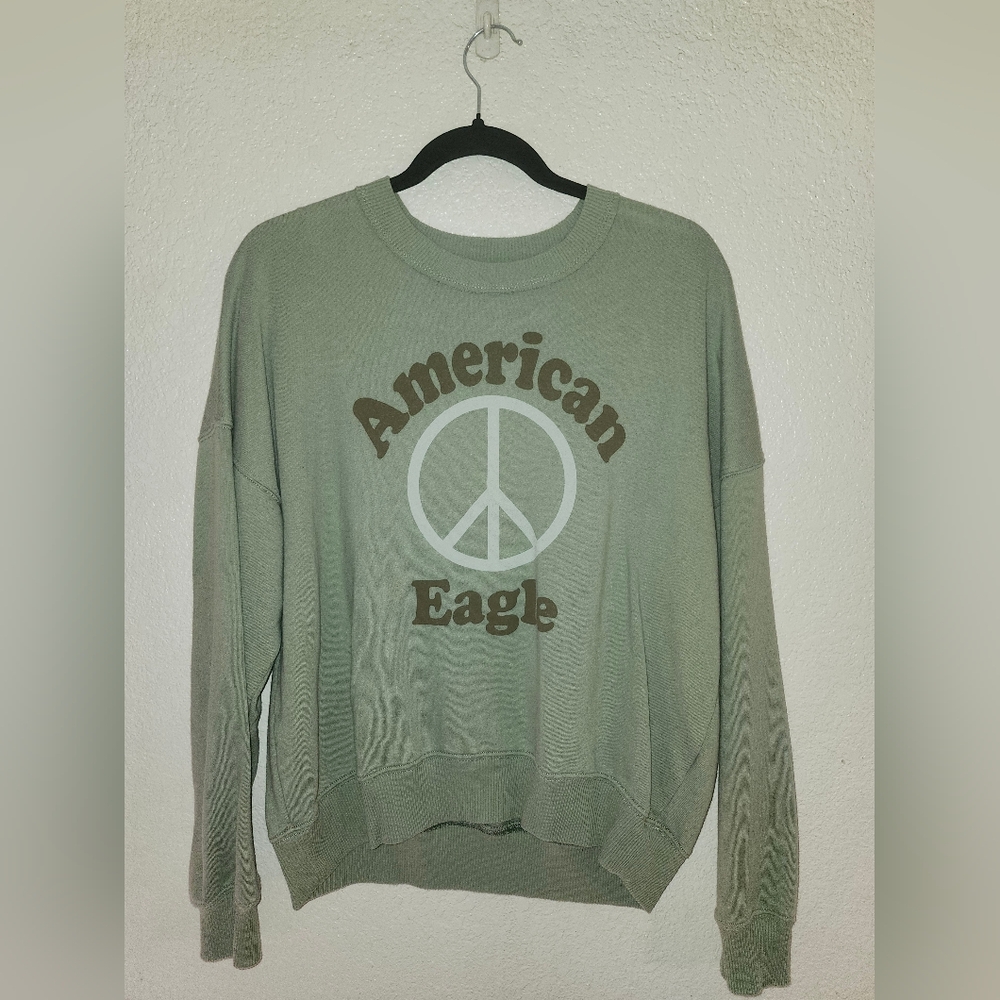 ☮️EUC American Eagle "AE☮️ Graphic Crewneck Sweatshirt" in "Dusty Sage" Medium☮️ - Picture 4 of 11